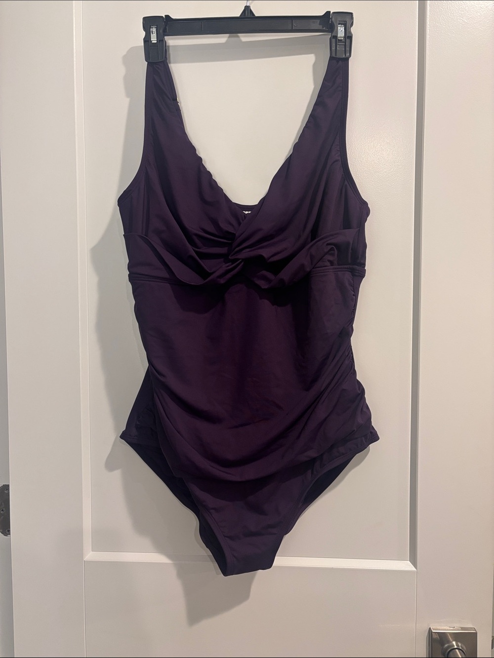 Lands End Women’s One Piece Swimsuit XL